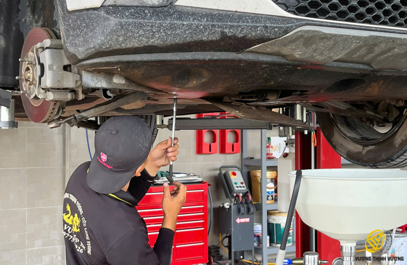 sửa chữa gầm máy & điện lanh ô tô